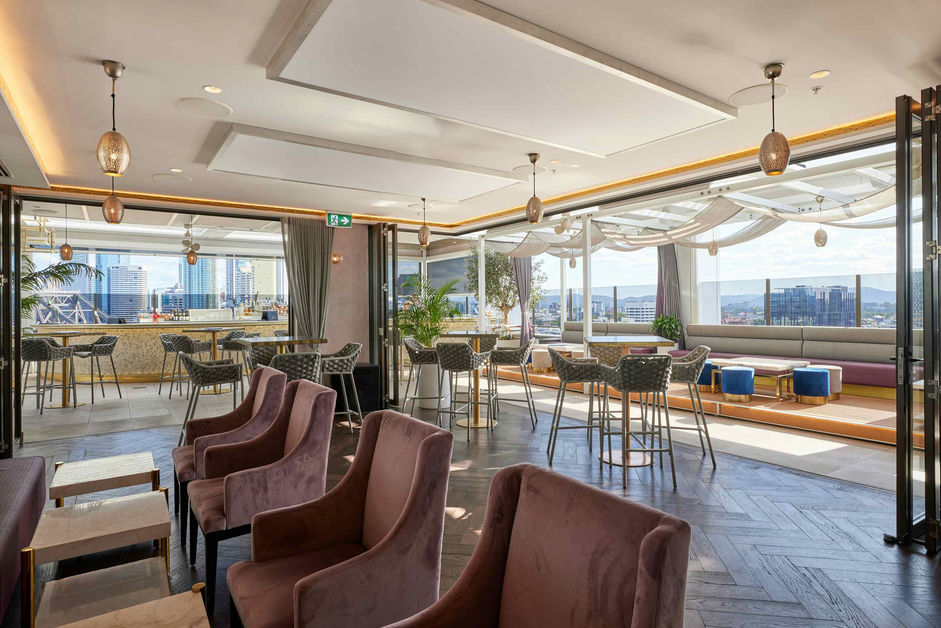 The Sunset Lounge, Iris Rooftop
